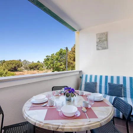 Happyandroses, 2-room Apt, Pool Apartment Quarteira