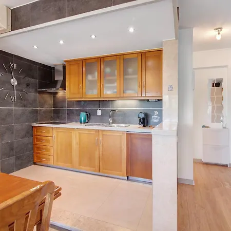 Happyandroses, 2-room Apt, Pool Quarteira